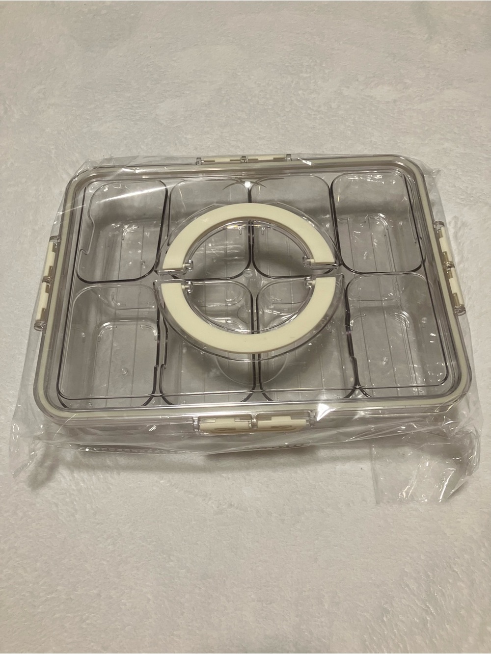 Clear Plastic Snackle Box with Cream Accents
